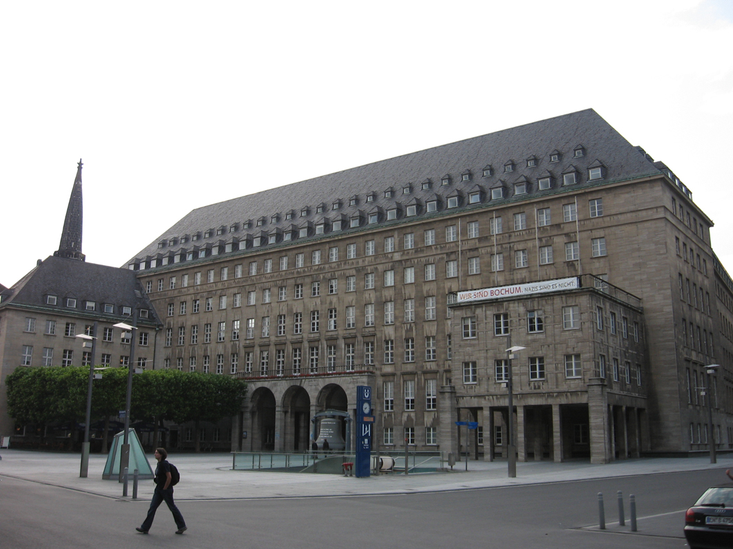 Das Bochumer Rathaus // Quelle: Wikimedia