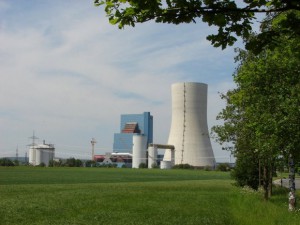 Das umstrittene Kraftwerk zwischen Datteln und Waltrop im Mai 2011. Foto: Robin Patzwaldt