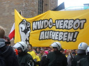 Demonstration gegen das Verbot der freien Kameradschaft NWDO