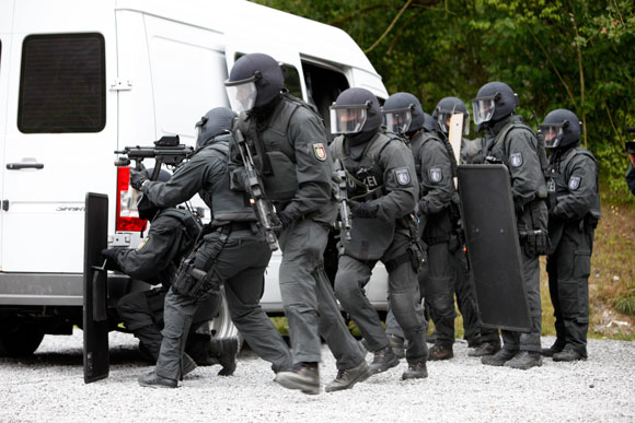 Spezialeinheiten in Hemer Foto: Innenministerium NRW 