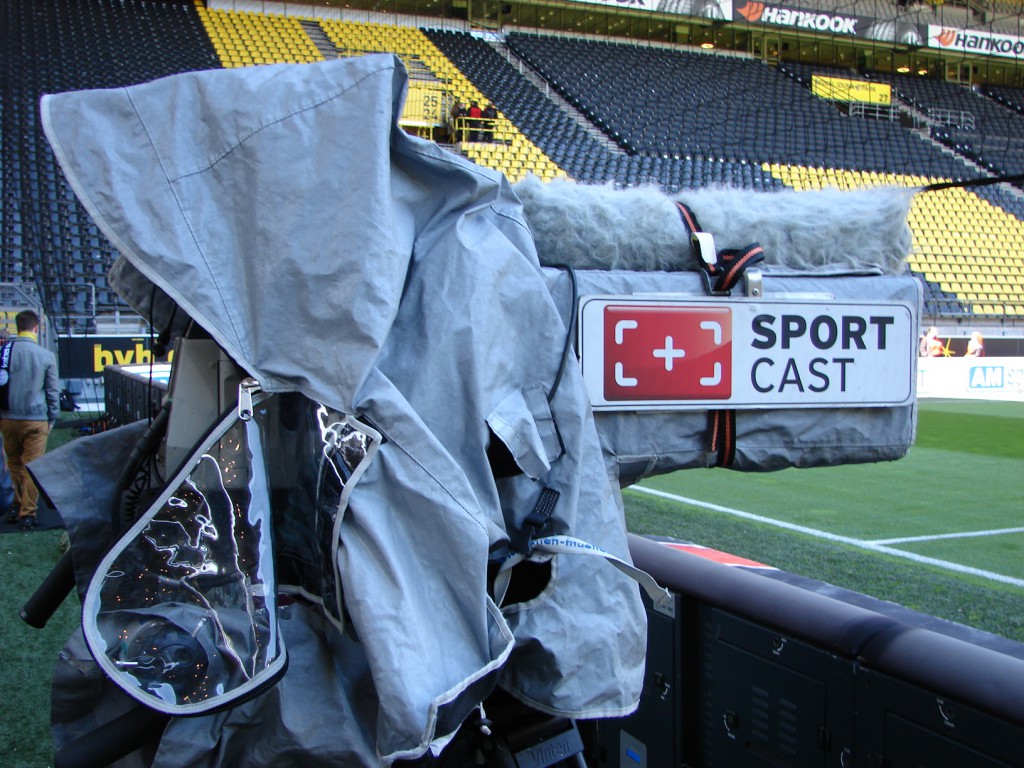 TV-Kamera im Dortmunder Stadion. Foto: Robin Patzwaldt