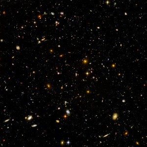 Hubble Ultra Deep Field. Quelle: Wikipedia, Lizenz: gemeinfrei
