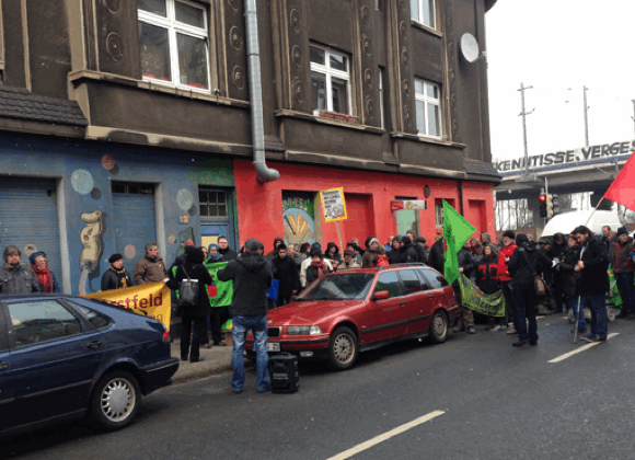 Protest gegen Nazikundgebung