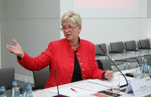 Ministerin für Umwelt, Gesundheit und Verbraucherschutz des Landes Brandenburg: Anita Tack (via wikipedia.de)