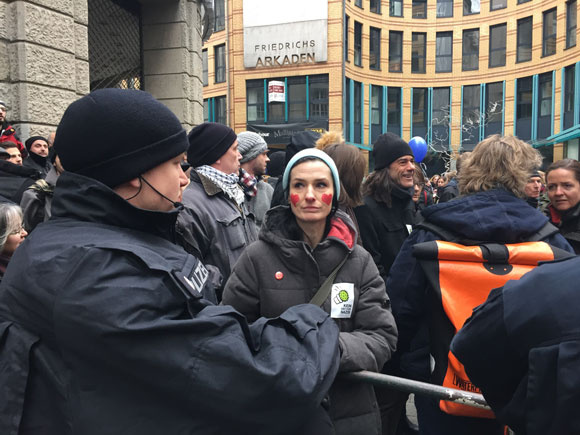 Protest gegen Salafisten in Wuppertal