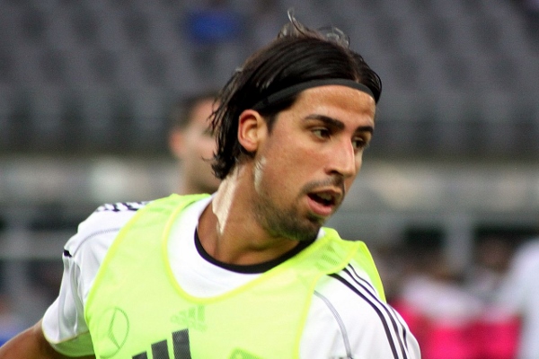 Sami Khedira könnte bald hier im Revier 'kicken'. Quelle: Wikipedia, Foto: Steindy, Lizenz: CC BY-SA 3.0