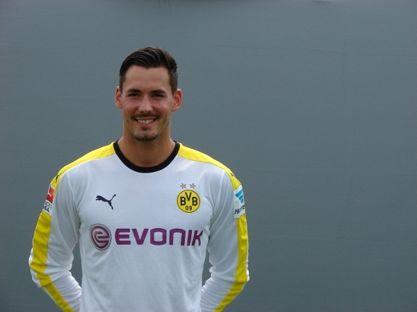 Auch mit Roman Bürki im Tor kehrte das Lächen zum BVB zurück. Foto: Robin Patzwaldt