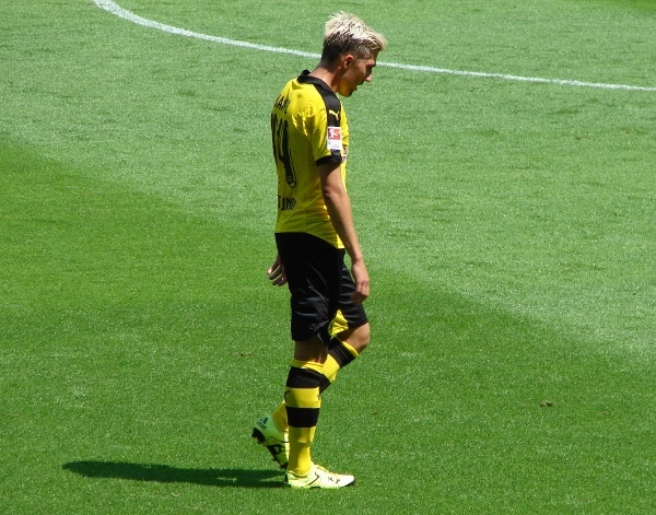 Kevin Kampl machte beim BVB zuletzt häufig einen unglücklichen Eindruck. Foto: Robin Patzwaldt