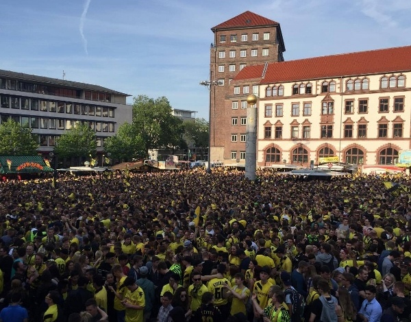 Gestern auf dem Friedensplatz in Dortmund. Foto: Michael Westerhoff 