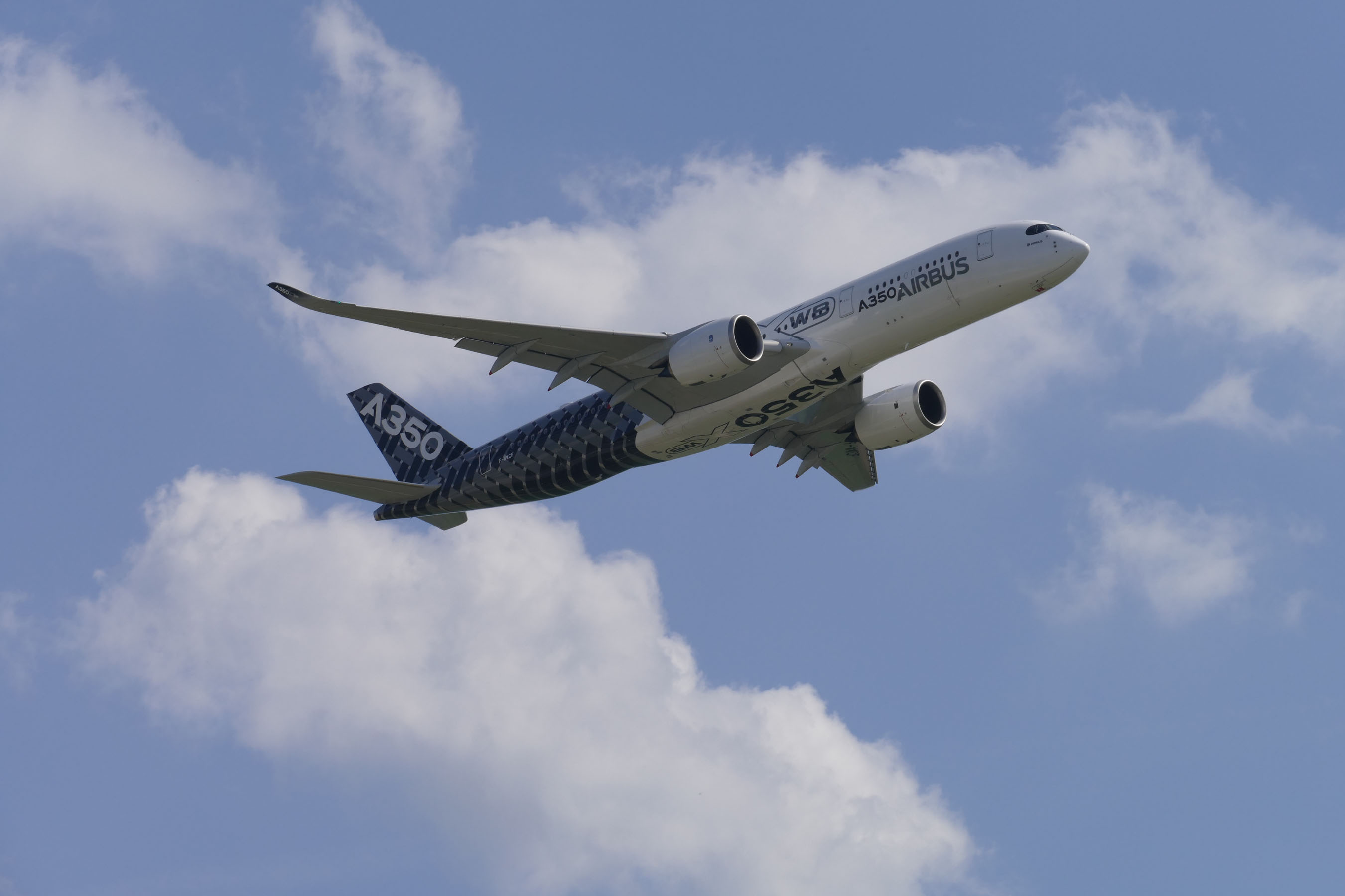 Der Airbus A350 lieferte auf der ILA eine beeindruckende Demonstration seiner Fähigkeiten.