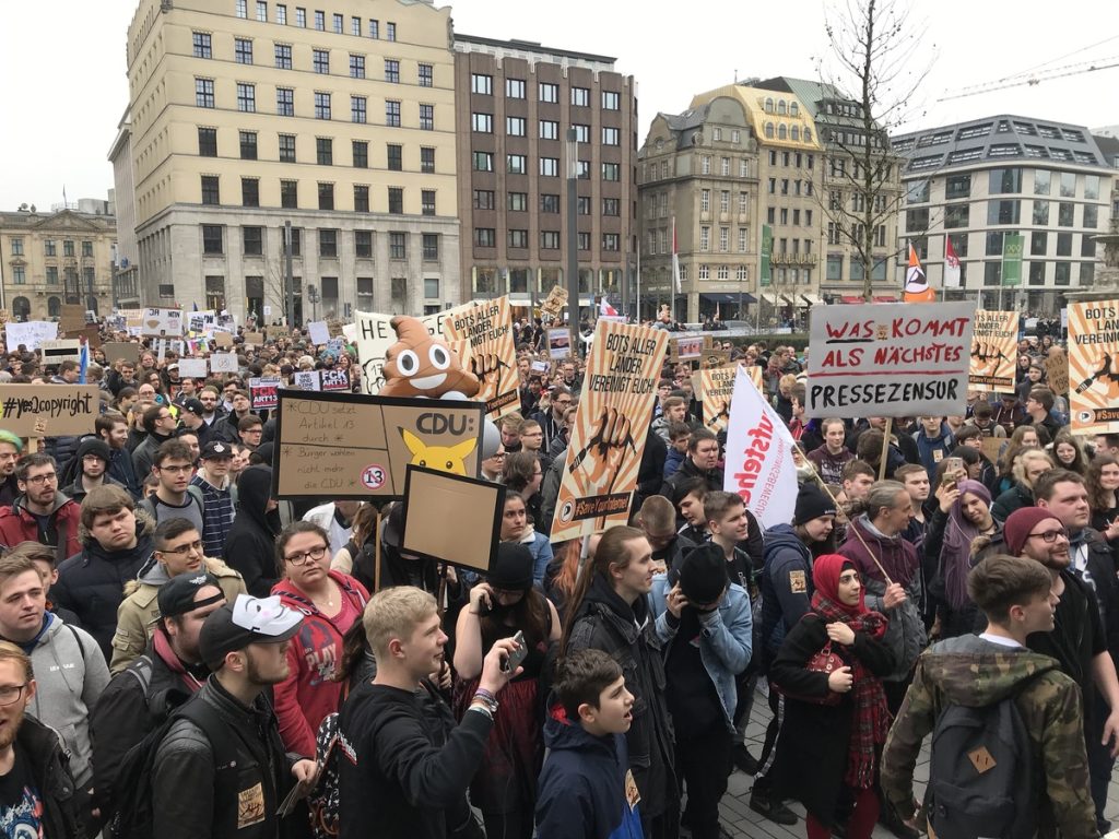 Save the Internet: Eindrucksvolle Demonstration am 23.03.2019 in Düsseldorf; Foto: Peter Ansmann