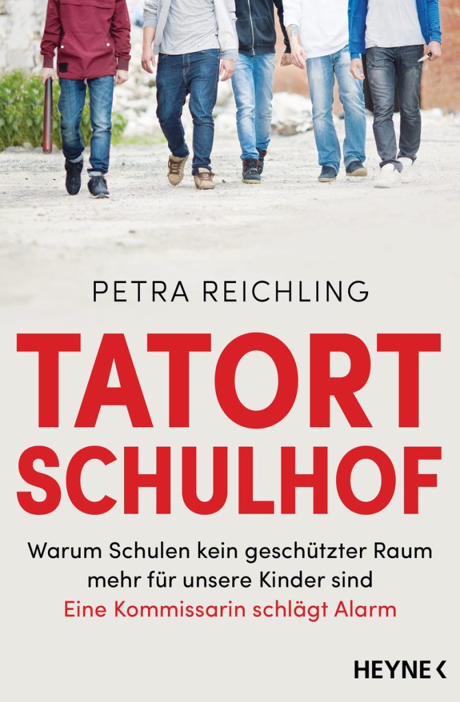  Tatort Schulhof - Warum Schulen kein geschützter Raum für unsere Kinder sind. Eine Kommissarin schlägt Alarm. 