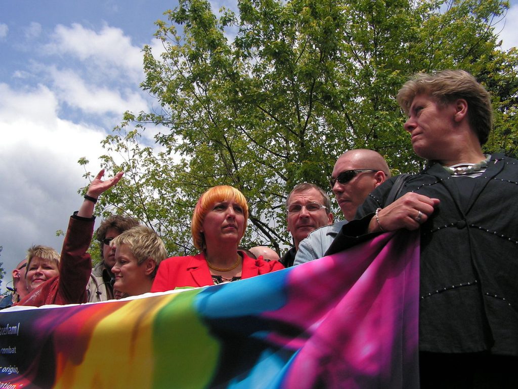 Renate Künast, Claudia Roth Volker Beck auf der Parada Równośc im Jahre 2006; Foto: Zboralski 