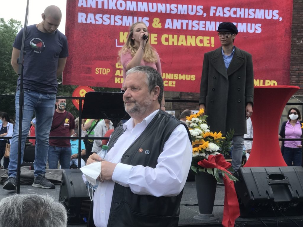 Stefan Engel, Redaktionsleiter des theoretischen Organs der MLPD und langjähriger MLPD-Vorsitzender; Foto: Peter Ansmann