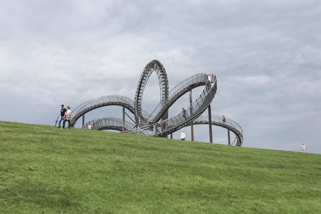 Seit wenigen Tagen wieder begehbar: Tiger & Turtle; Foto: Peter Ansmann