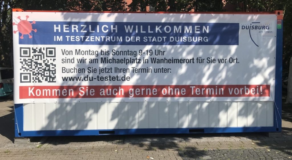 Testungen und Impfaktionen in den Stadtteilen, wie hier in Wanheimerort; Foto: Peter Ansmann