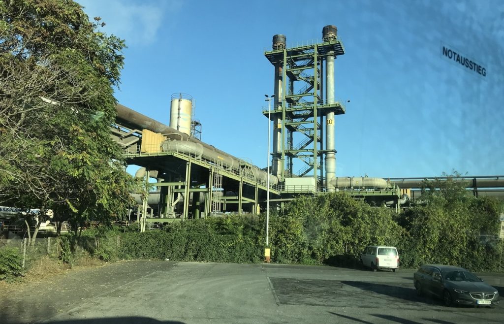 Blick auf einen Teil von ThyssenKrupp Steel; Foto: Peter Ansmann