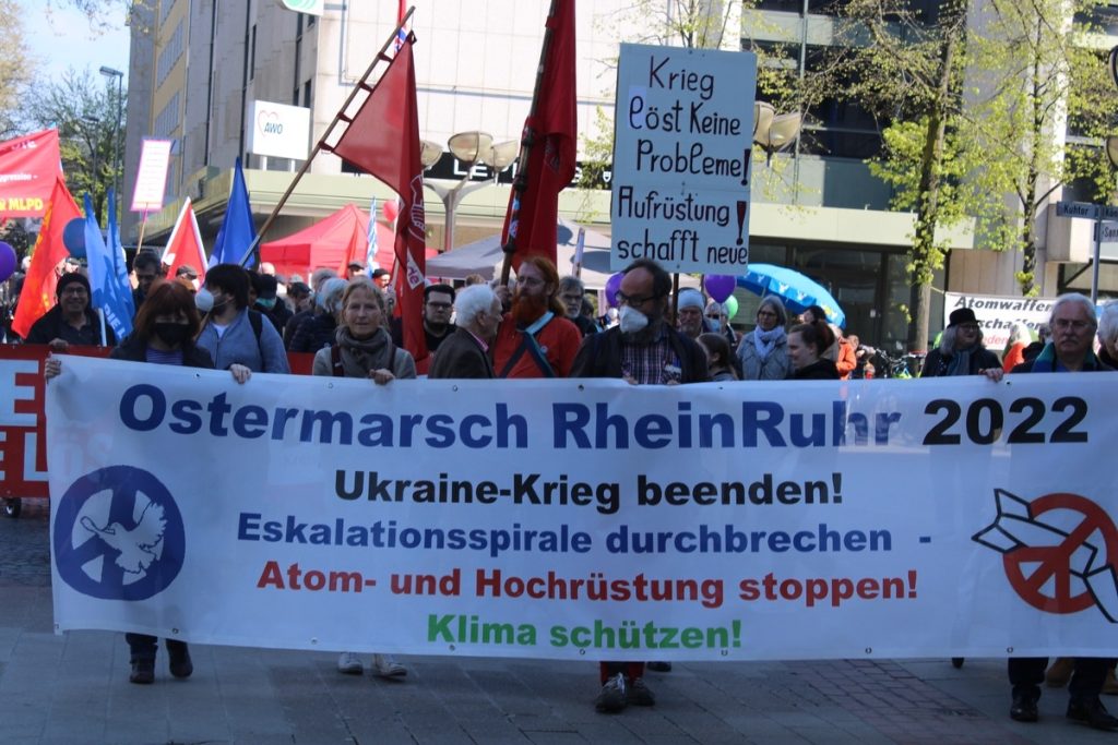 Kategorie "Events aus der Hölle": Der Ostermarsch 2022 in Duisburg; Foto: Peter Ansmann