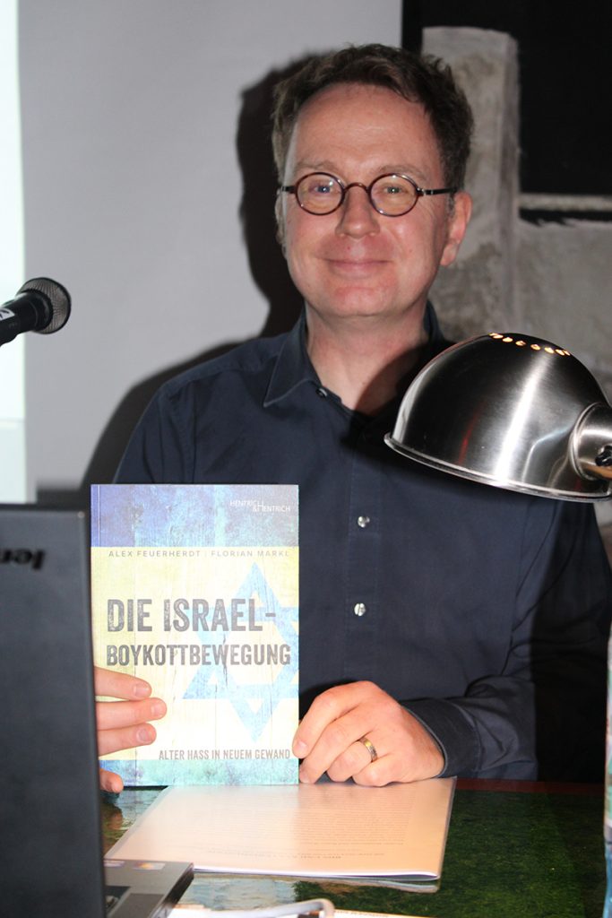 Alex Feuerherdt referierte über die BDS-Bewegung; Foto: Peter Ansmann