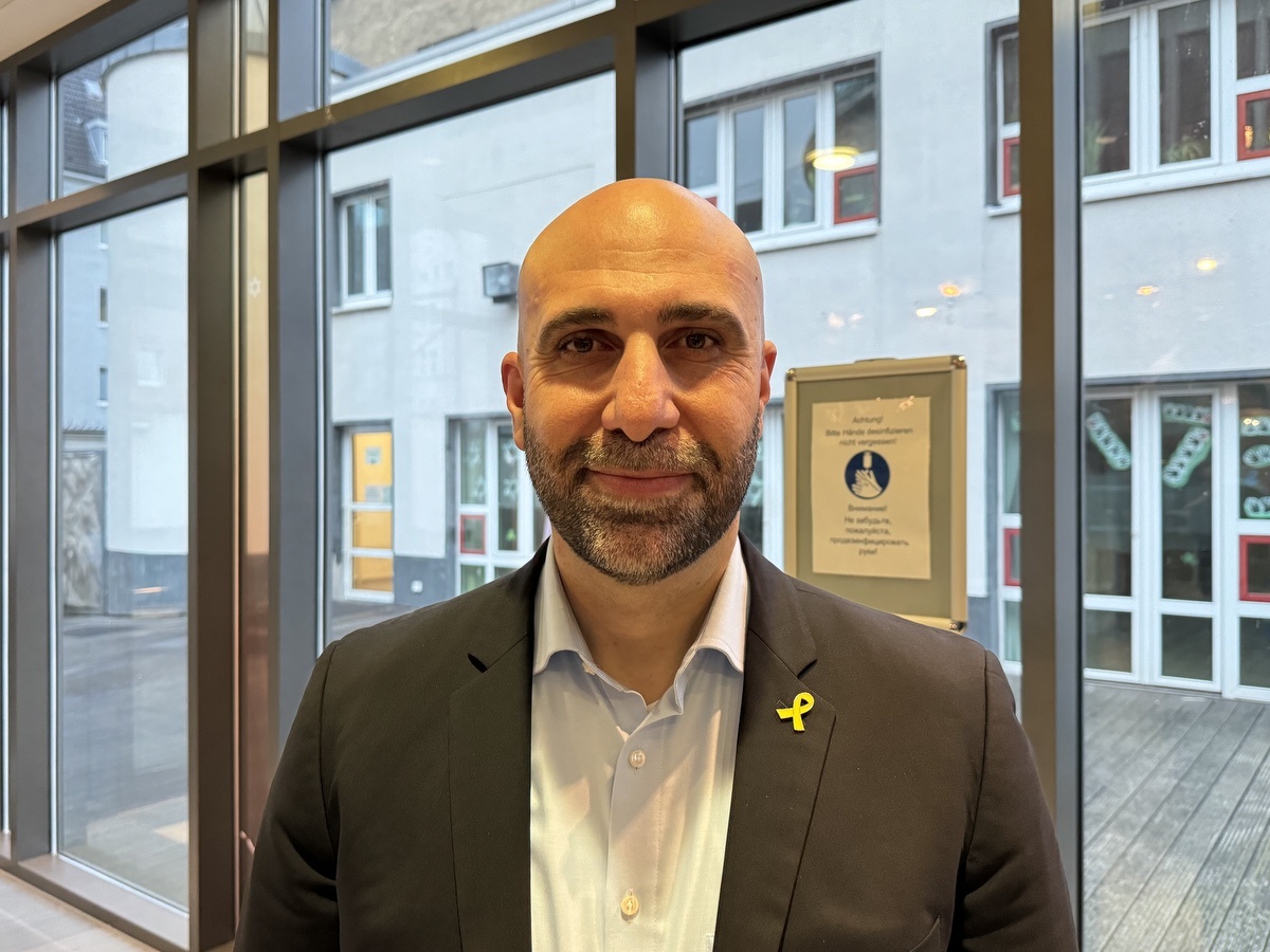 10-Jahre-nach-der-K-lner-Silvesternacht-Ahmad-Mansour-prangert-falsche-Perspektiven-in-Migrationspolitik-an