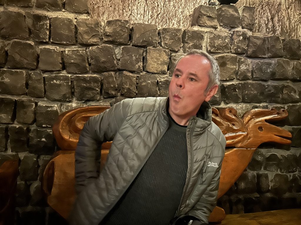 PULP-Gast Oli, auf der Daddy-Revival-Party am 30. September 2023 (Foto: Peter Ansmann)