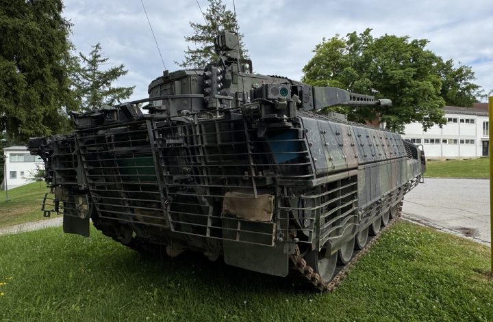Schützenpanzer Puma in der Bayerwaldkaserne / Regen (Foto: Peter Ansmann)