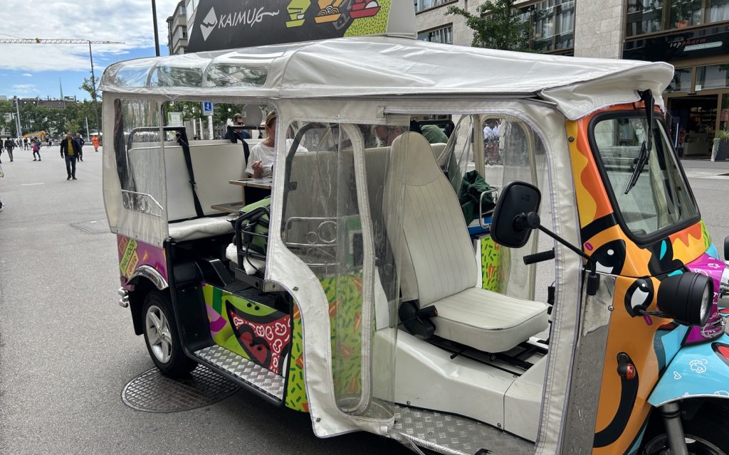 2023: Rikscha-Tour in Zürich (Foto: Peter Ansmann)