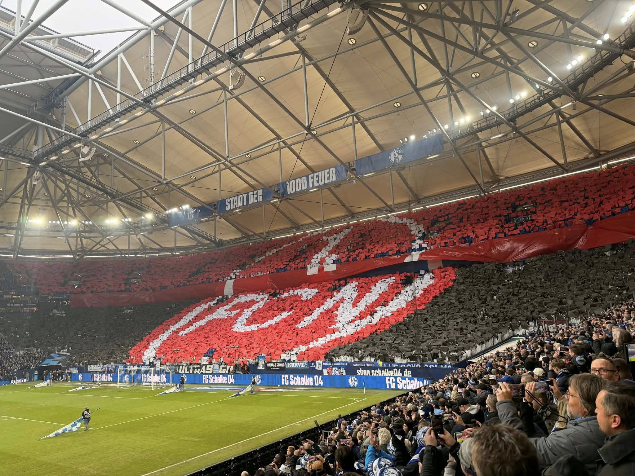 90-Minuten-fu-ballerische-Zweitliga-Tristesse-auf-Schalke-und-trotzdem-G-nsehaut