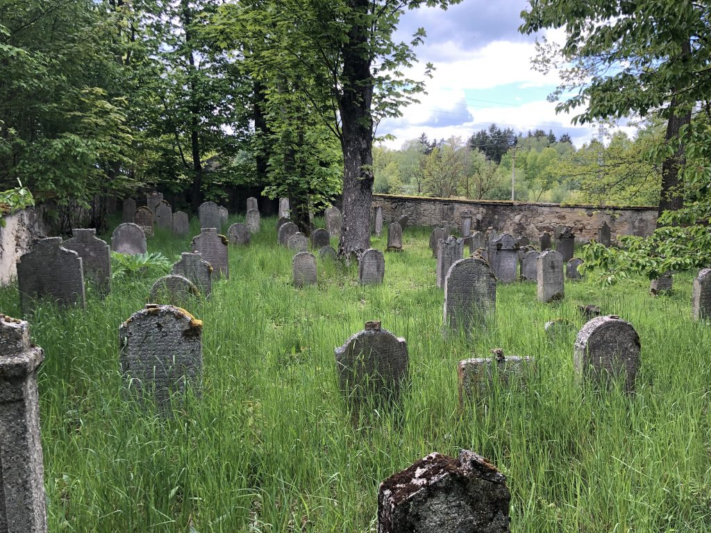 Der jüdische Friedhof in Klein Schüttüber. Foto: Andreas Wolf
