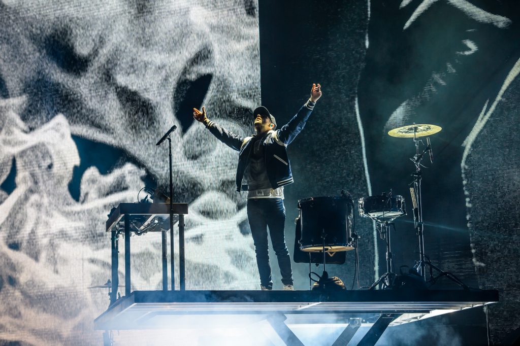 Macklemore bei einem Konzert in Dortmund, 2016. Foto: Markus Felix / PushingPixels, CC BY-SA 3.0